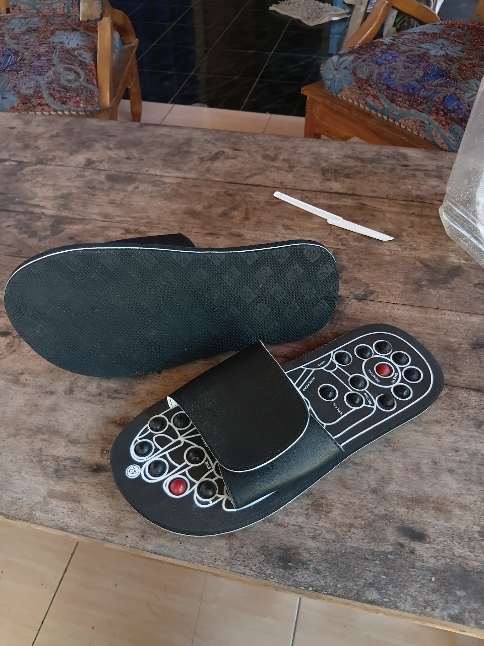 Sandal Rematik Slop Hitam
