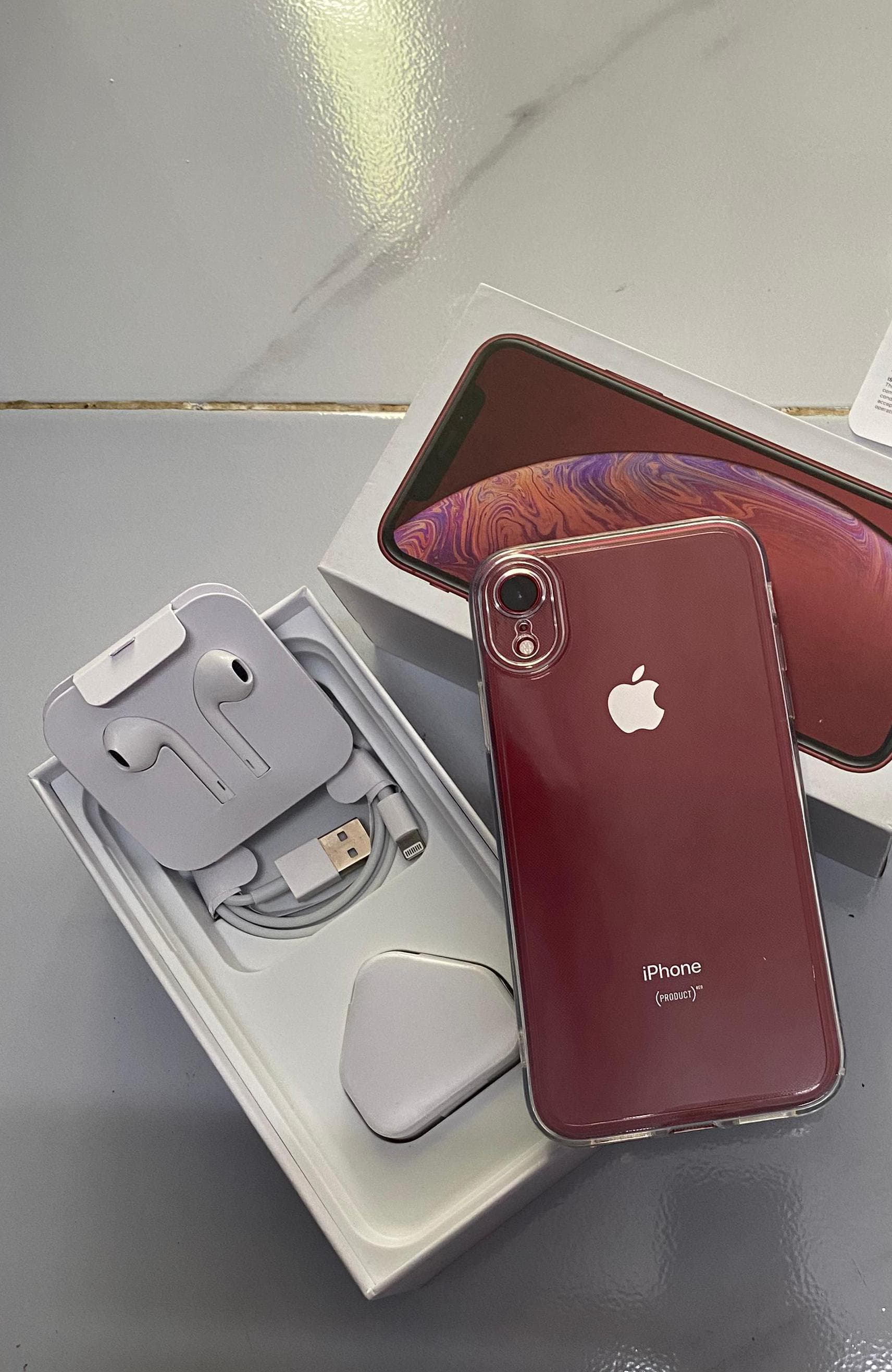 iPhone XR merah 128 GB ex iBox