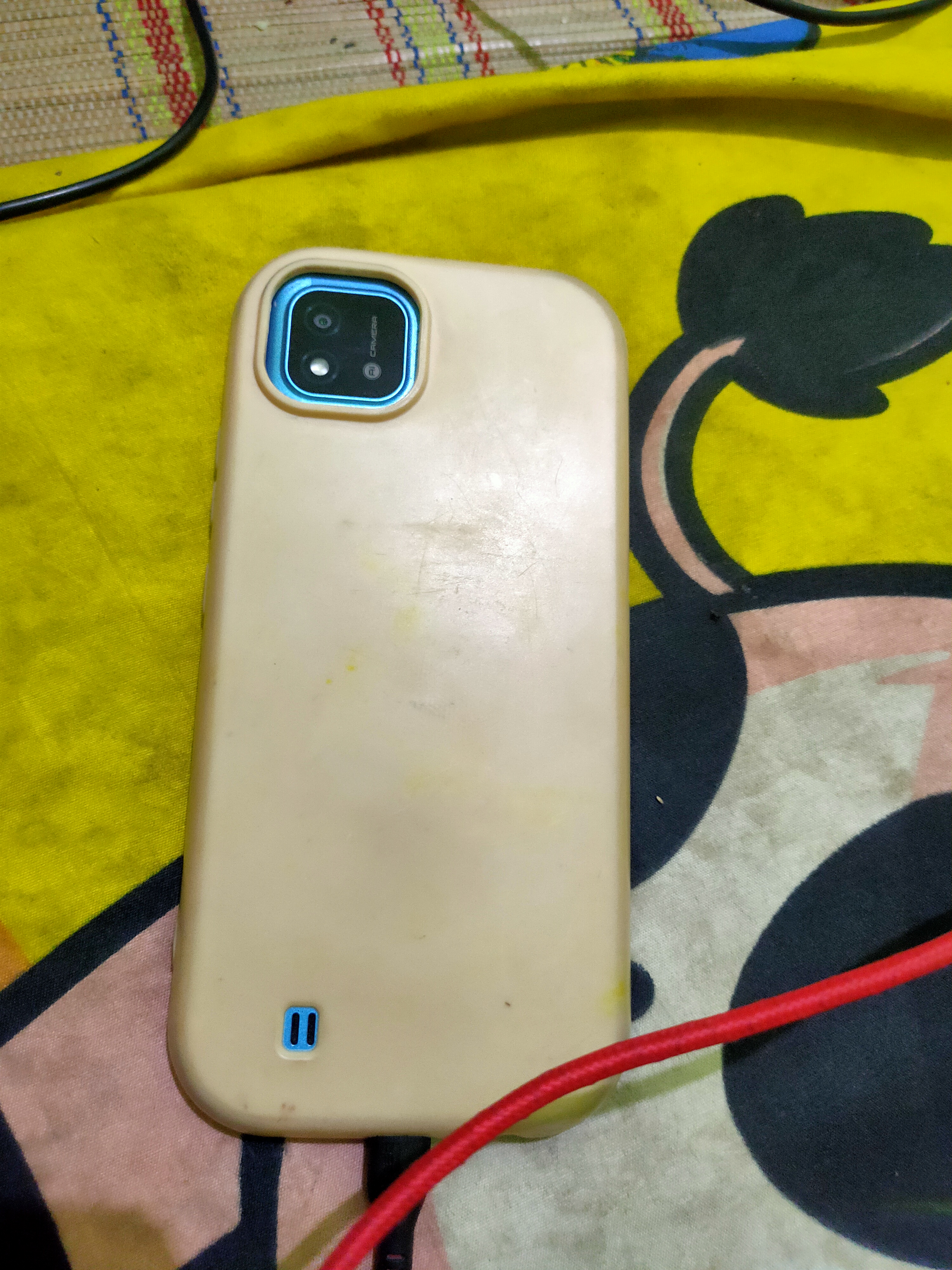 BU (Butuh Uang) CEPAT! 🔥 Realme C20 — Rp500.000 NETT  Dijual Sony A6000 Kit, kondisi mulus dan terawat. Cocok buat foto, video, maupun kebutuhan konten!  📸 Kelengkapan:  - Realme c20- Handphone- Baterai - Charger -