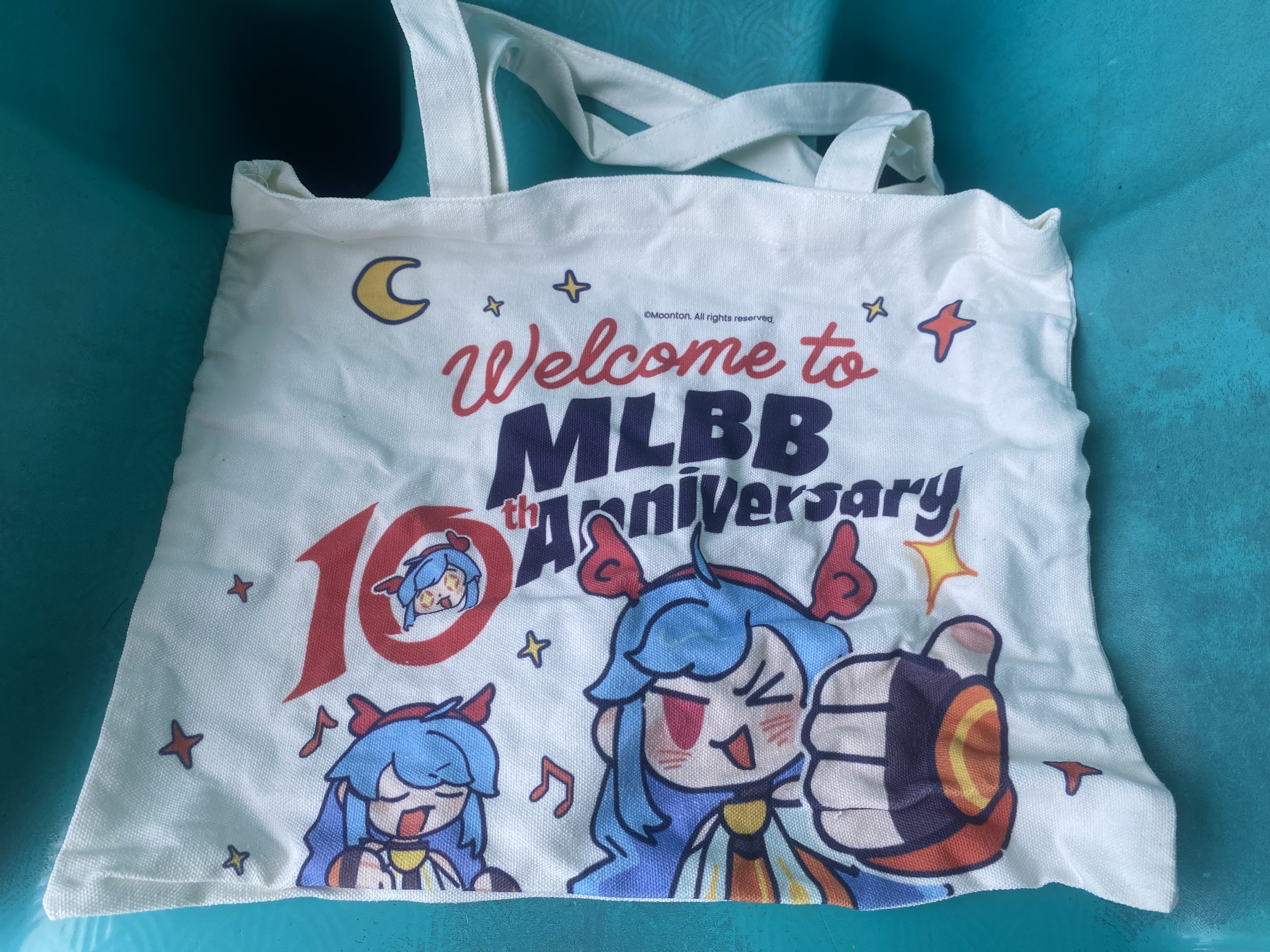 Tas slempang putih MLBB